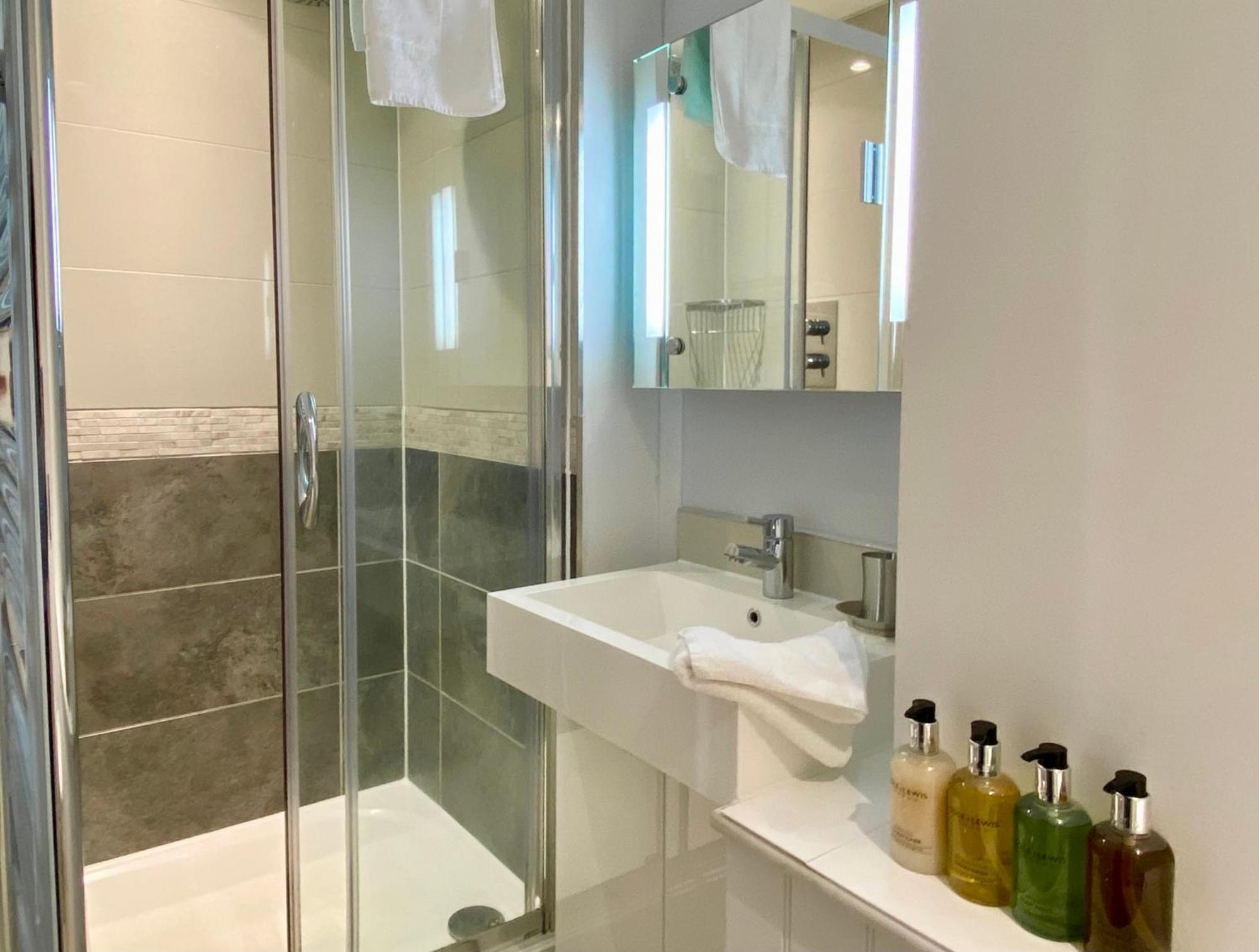 Your Space - Jubilee House Apartamento